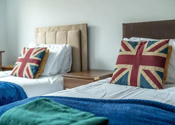 Gorgeous House, 5 Beds, Amazing Transport Links Apartment London