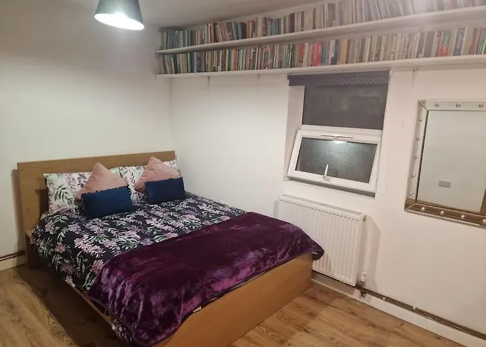 Comfortable Stay In Wembley