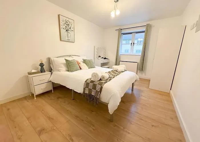 Cosy & Modern Flat In Islington- 15 Minute Walk From Emirates Stadium