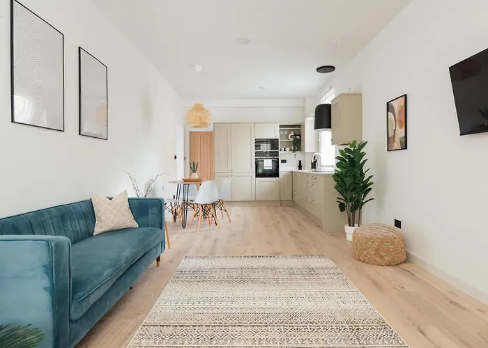 Light & Luxury London In Honor Oak