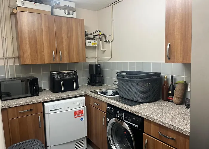 Queenomega'S Home Stay