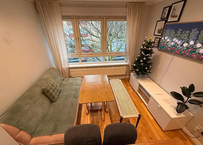 Two Bedroom Flat In The Heart Of London