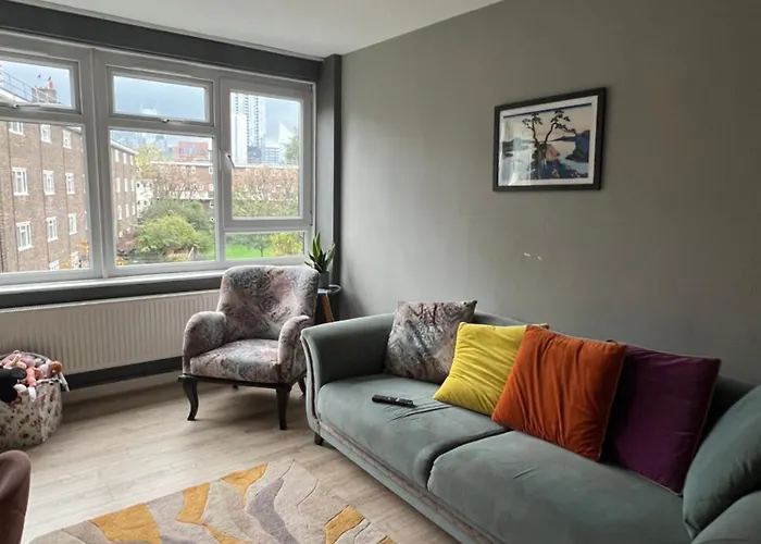 One Bed Flat In Centre Of London