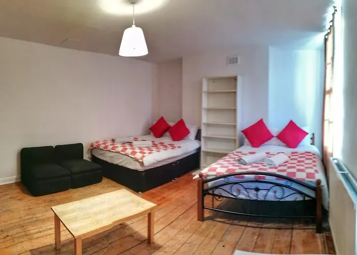5 Bedrooms House In King'S Cross London