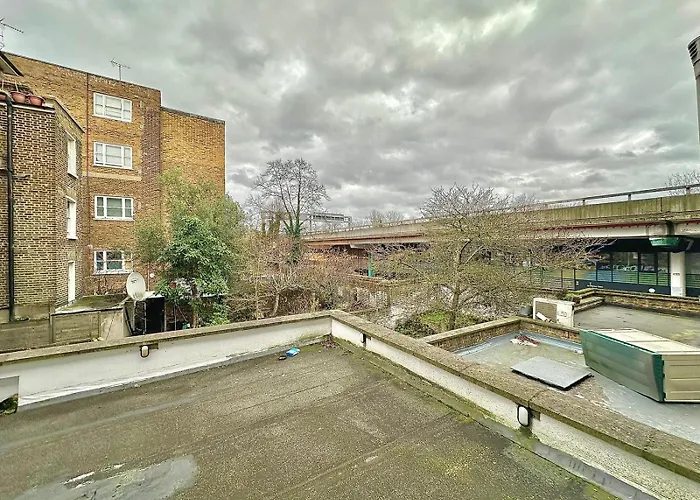 Ladbroke Grove