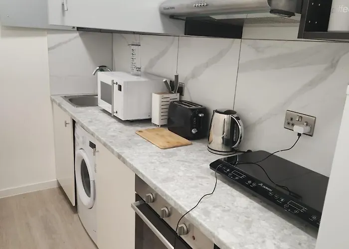 Sleeps 4 Modern Studio Golders Green Nw11