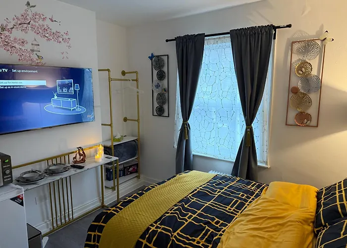 Luxury Studio In Victoria, 7 Minutes Walk To Victoria Station, Room 7