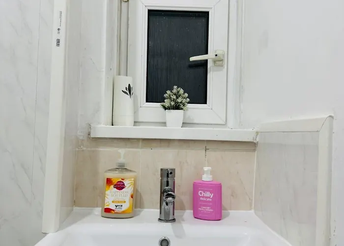 1 Bedroom Flat In Whitechapel