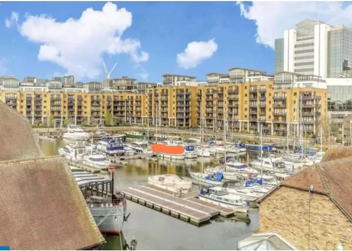 Amazing Location 1 Bd Flat On St Katharine'S Docks Apartment London