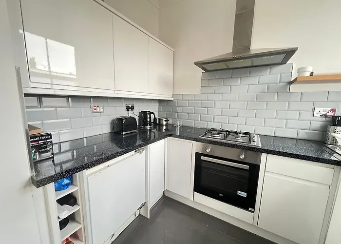 Comfortable 1-Bedroom In The Heart Of London