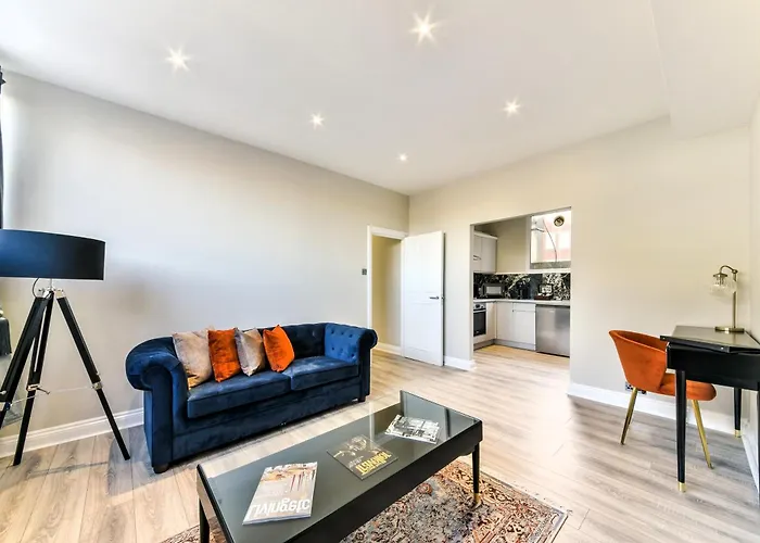 Avari Apartments - Hatton Collection