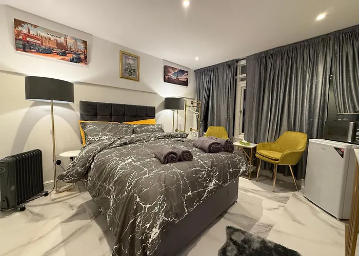 Luxury Studio In Victoria, 7 Minutes Walk To Victoria Station, Room 4