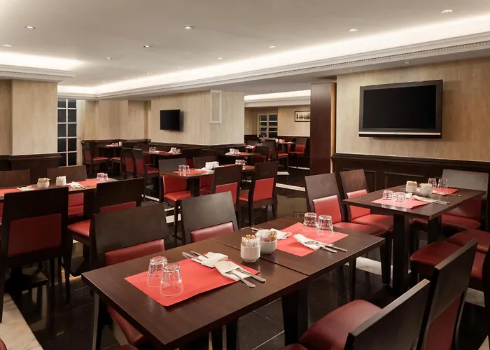 Royal Eagle Hotel