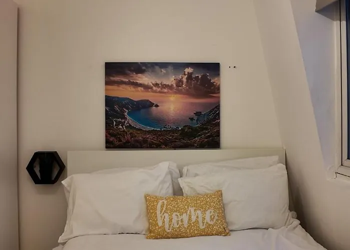 Luxury 4 Bedroom With Patio - 10 Min From Westfield Hr3 London