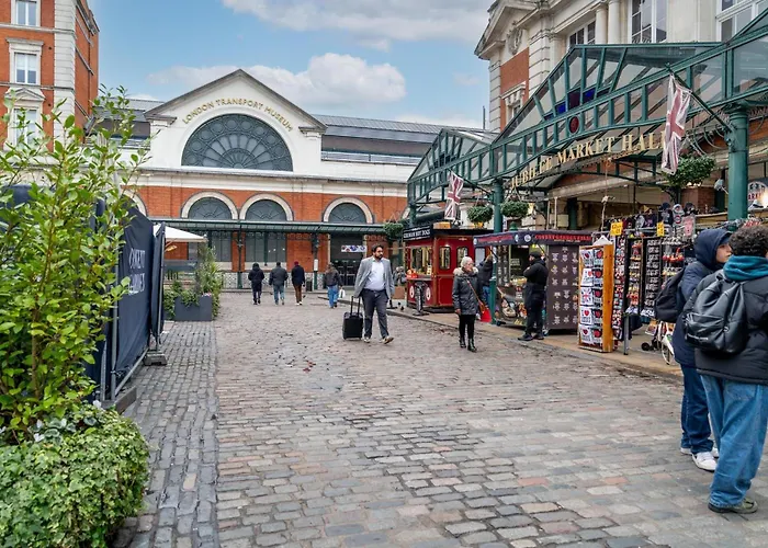 Cuthbert Suite - Heart Of Covent Garden!