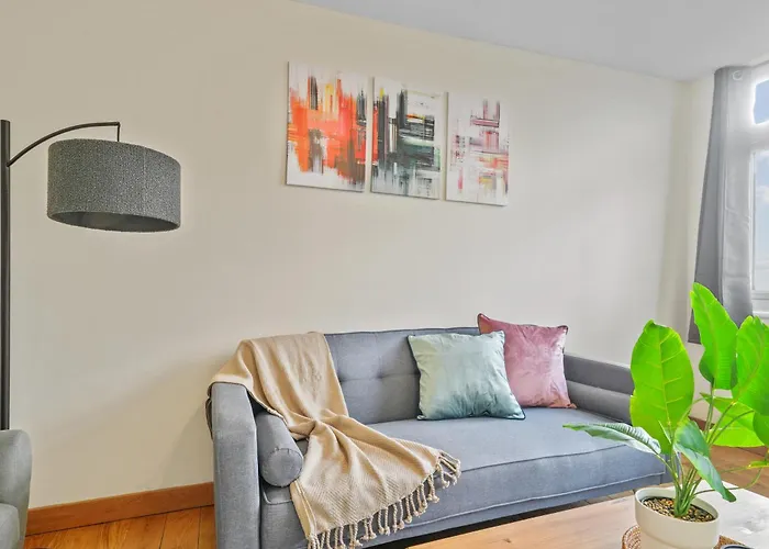 Premier Suites Shepherds Bush Westfields Penthouse