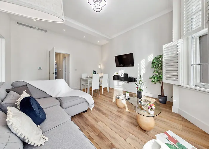 Cozy Flat In South Kensington