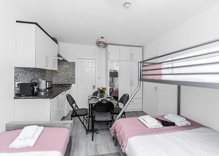 Stylish And Cosy Apartments In Camden 5Mins To Kings Cross St Pancras London