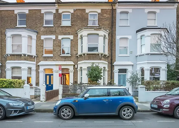 Starnest Shepherd'S Bush
