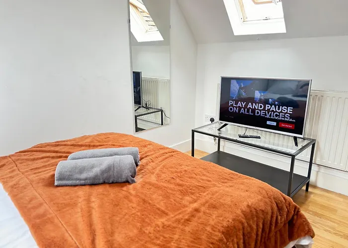 Wembley Stadium Rooms, 12Mins Central London