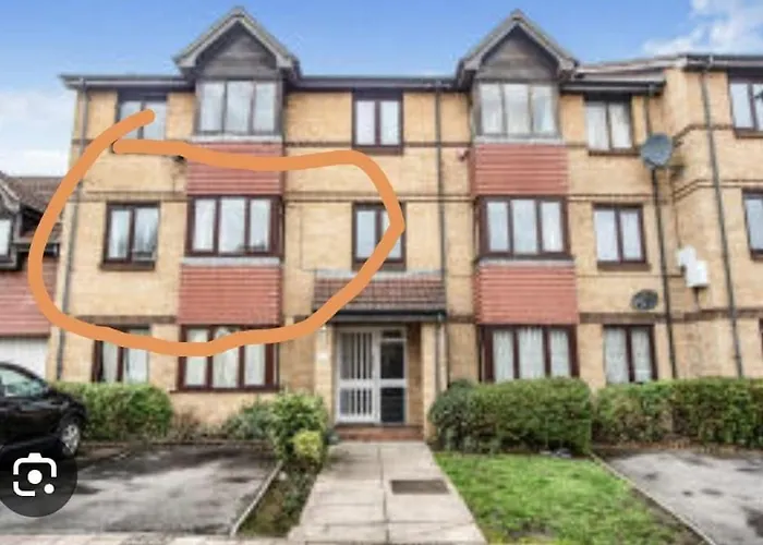 Domasi Flat In New Cross