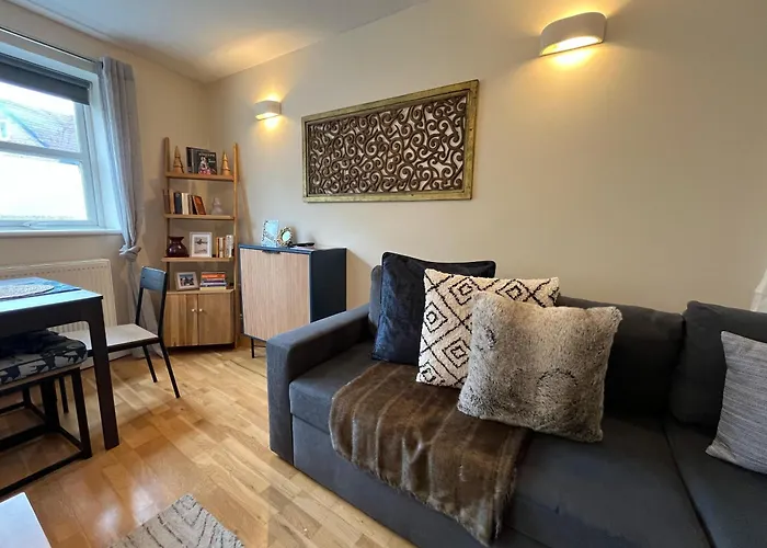 Amazing 2 Bedroom