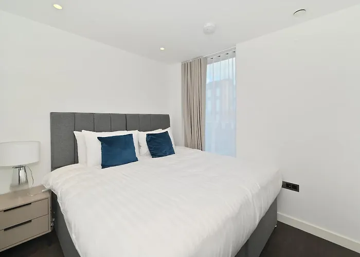 Appartamento Access Tower Hill Londra