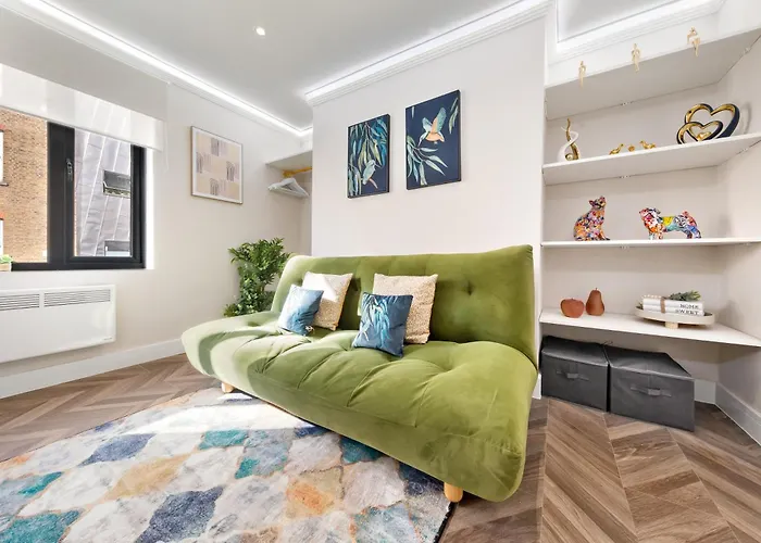King'S Cross Retreat