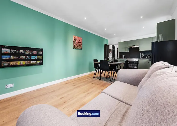 Modern, Central & Comfy Apt By Stay Smart Short Lets & Serviced Accommodation Deptford With Free Wifi
