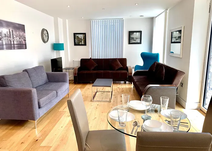 Modern Excel 2 Bedrooms 2 Bathrooms, Parking, Kitchen, Lounge, Balcony