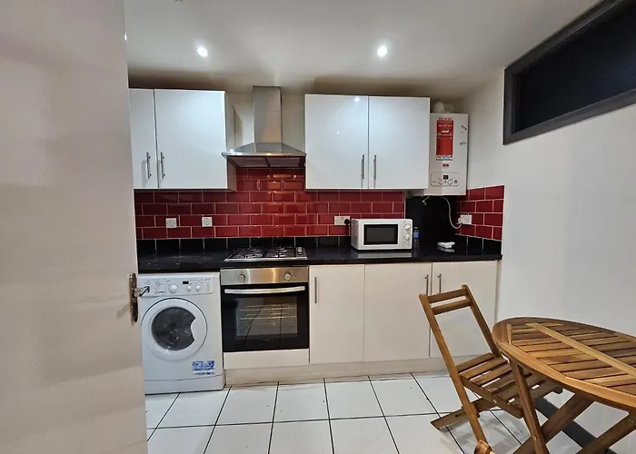 E1 Luxury Apartment