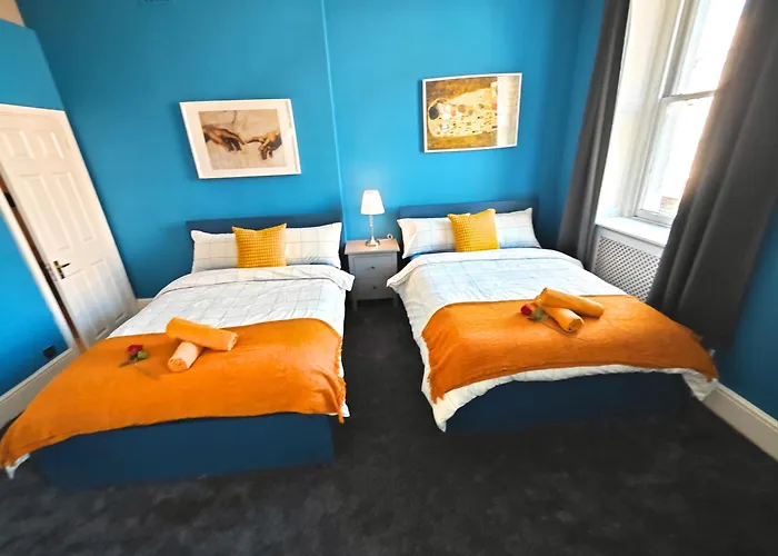 Luxury 4-Bedroom Apartment In Oxford Street London