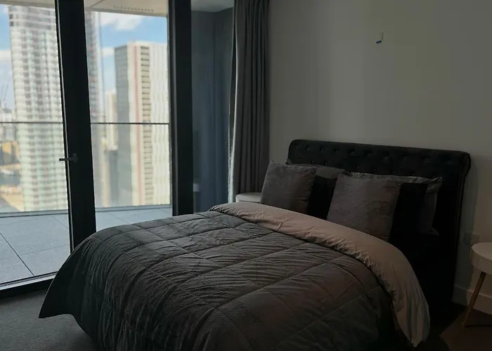 Amory Tower - High Rise Pinnacle London