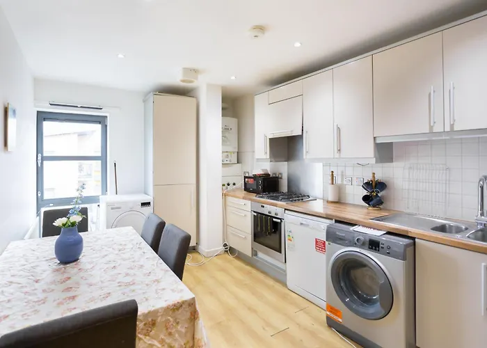 Hannah Homes London