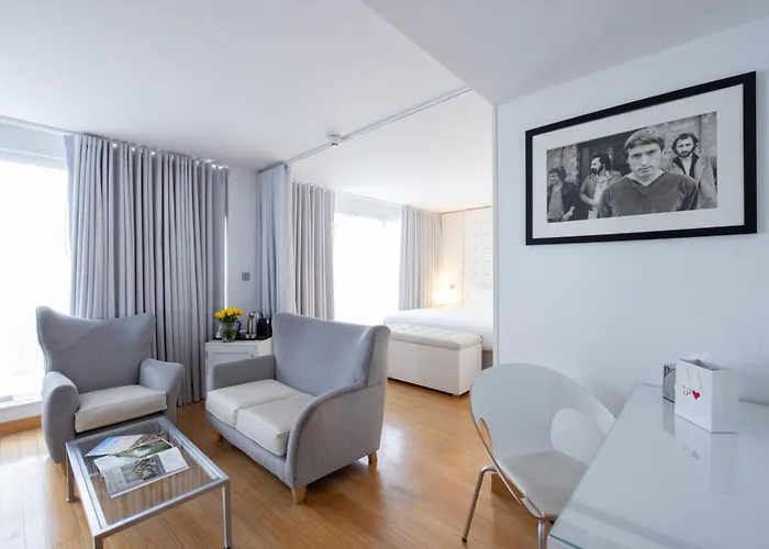 Bermondsey Square Hotel - A Bespoke Hotel
