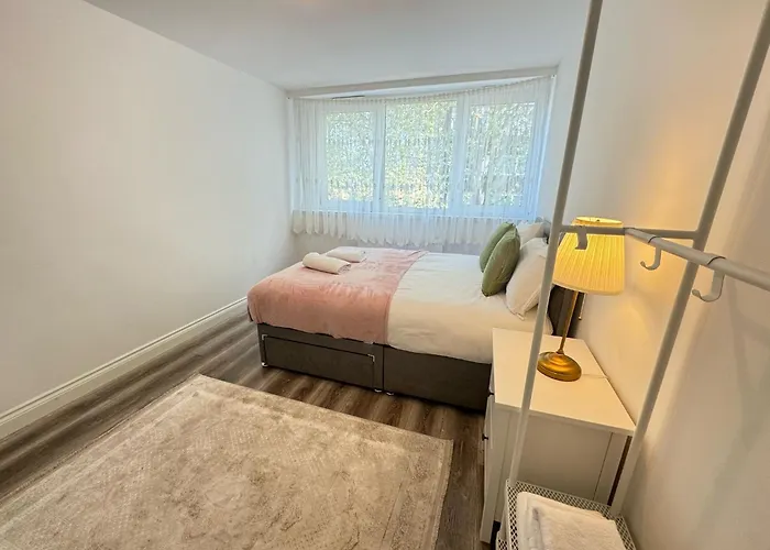Betty Homes - Nearby Angel And Highbury