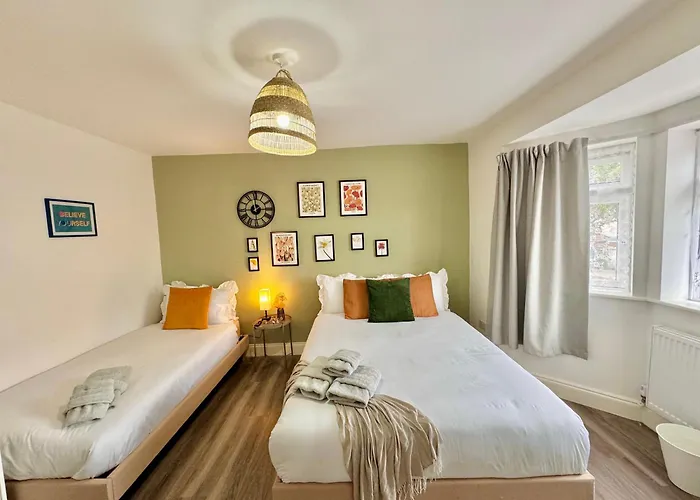Vibrant Studio 30Min To Central London & Free Wifi