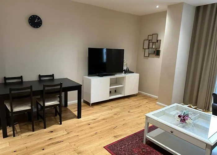 Traveleraddress - Crawford Place