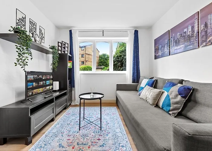 City Centre Flat Near Tower Bridge