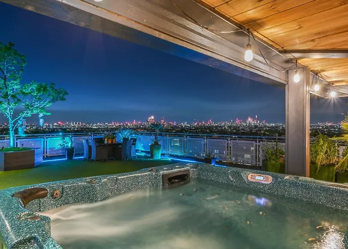 London Skyline Penthouse