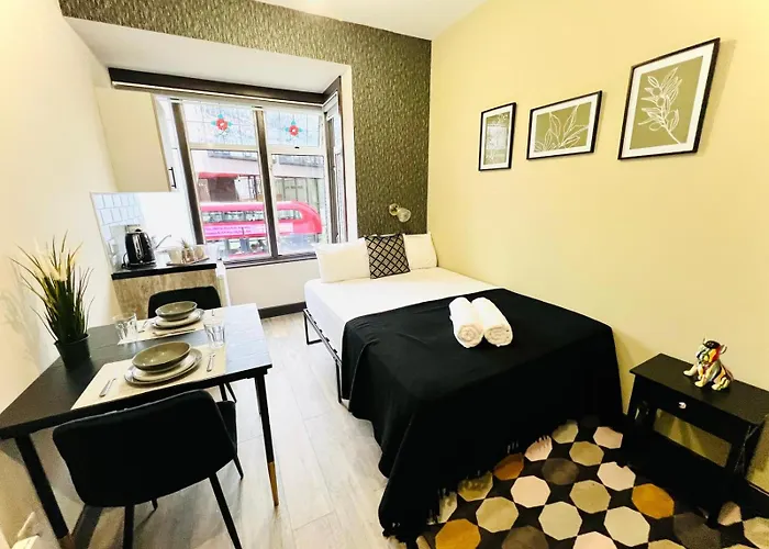 Caledonian House - Vibrant City Vibe Suites