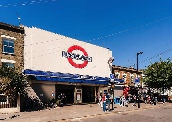Trendy Accommodation In Arsenal