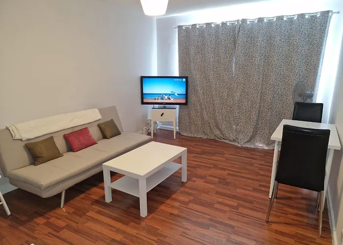 Flat In City Of - E1