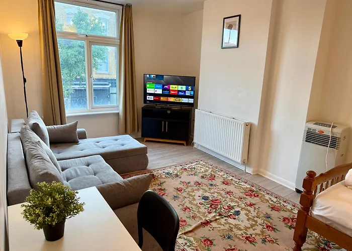 Enormous Family Flat