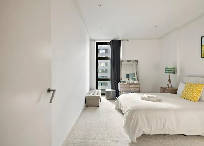 Londwell Canary Wharf River Thames Penthouse London
