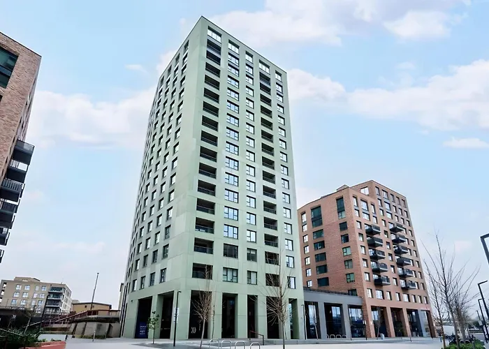 Sky Studio Near O2, Olympic Stadium Canary Wharf