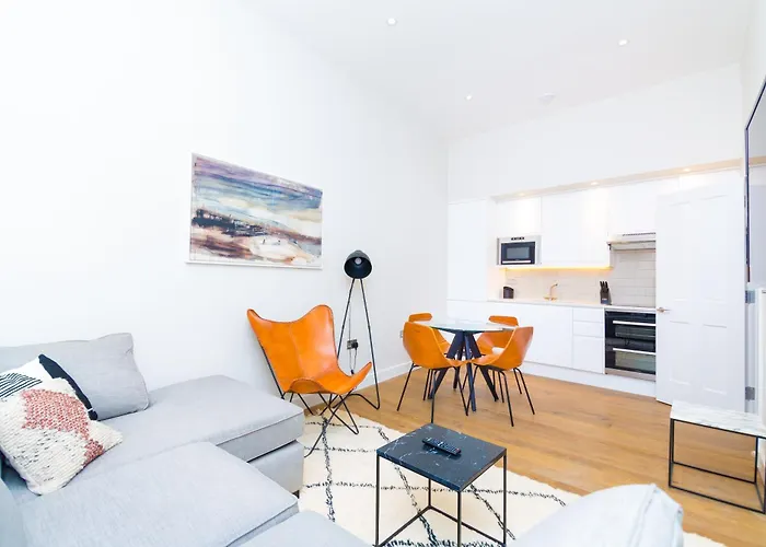 Whitfield Street Apartments London