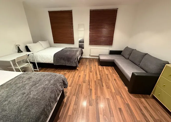 Warren Street Rooms