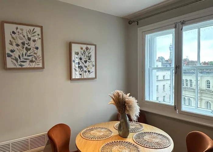Stylish Flat Minutes From Covent Garden - West End
