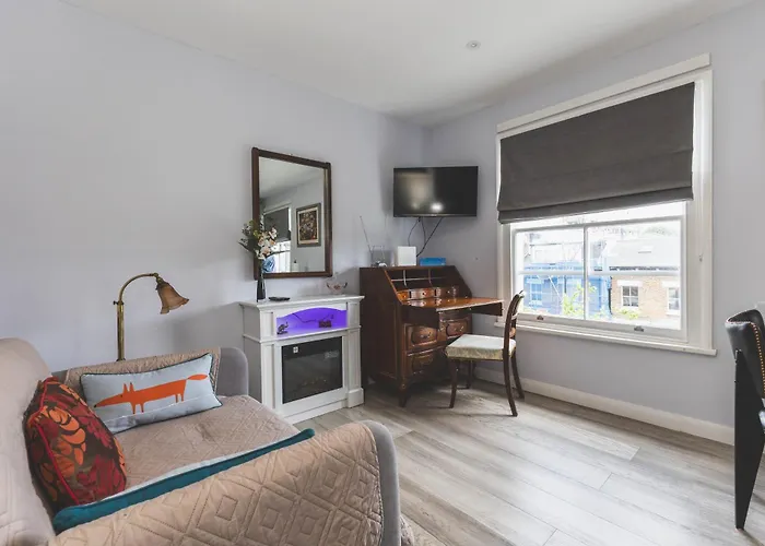Stylish Flat B